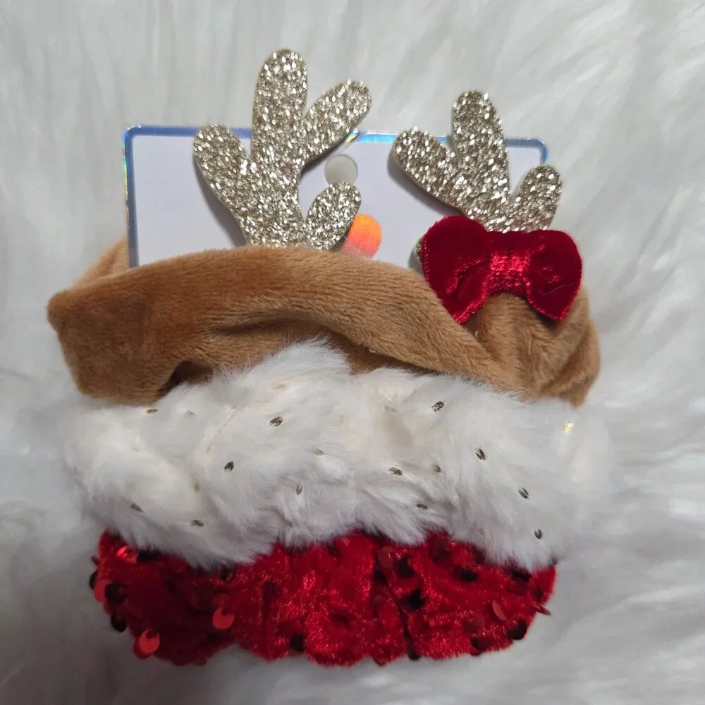 The Children's Place Holiday Scrunchie Set